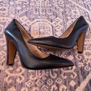 Vince Camuto Black Stiletto Heels Size 7.5